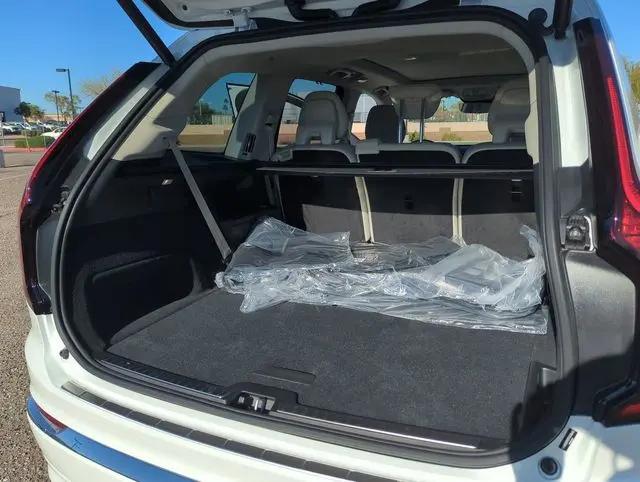 2026 Volvo XC90 Ultra, B6 AWD Gas (mild hybrid), Gasoline, Bright, 7 Seats