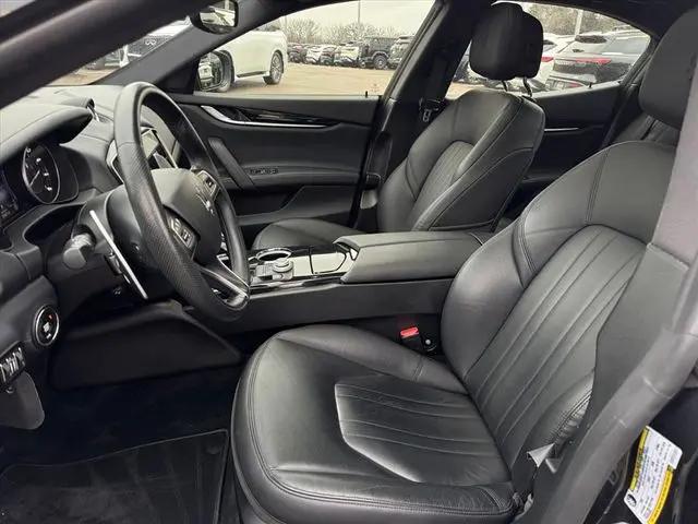 2023 Maserati Ghibli Modena Q4