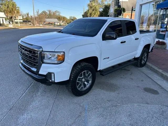 2022 GMC Canyon 4WD Crew Cab Short Box AT4 - Cloth