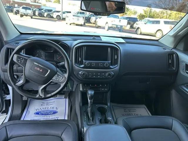 2022 GMC Canyon 4WD Crew Cab Short Box AT4 - Cloth