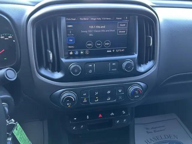 2022 GMC Canyon 4WD Crew Cab Short Box AT4 - Cloth