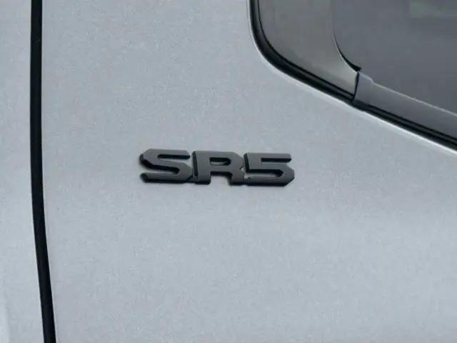2022 Toyota Tundra SR5
