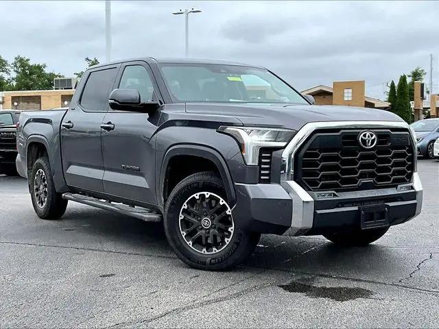 2022 Toyota Tundra SR5