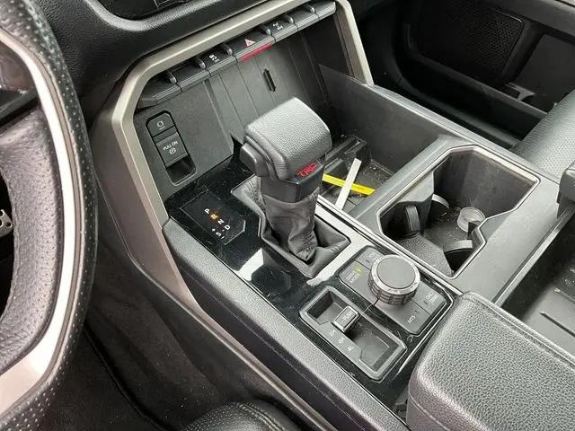 2022 Toyota Tundra SR5