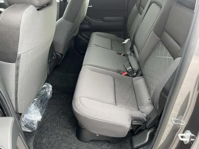 2026 Nissan Frontier Crew Cab Long Bed SV 4x2
