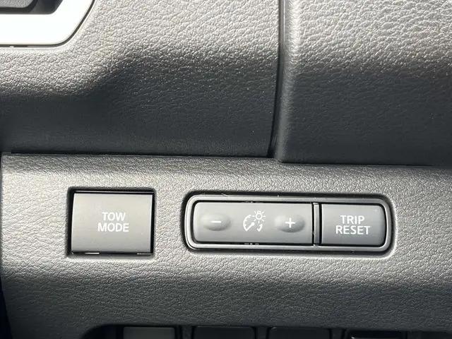 2026 Nissan Frontier Crew Cab Long Bed SV 4x2