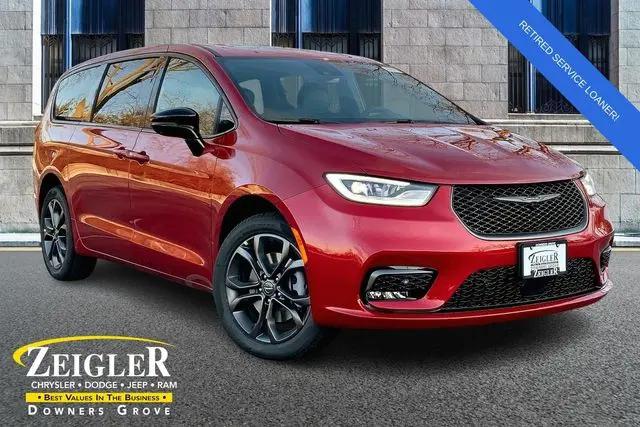 2026 Chrysler Pacifica Select AWD for sale in Downers Grove, IL