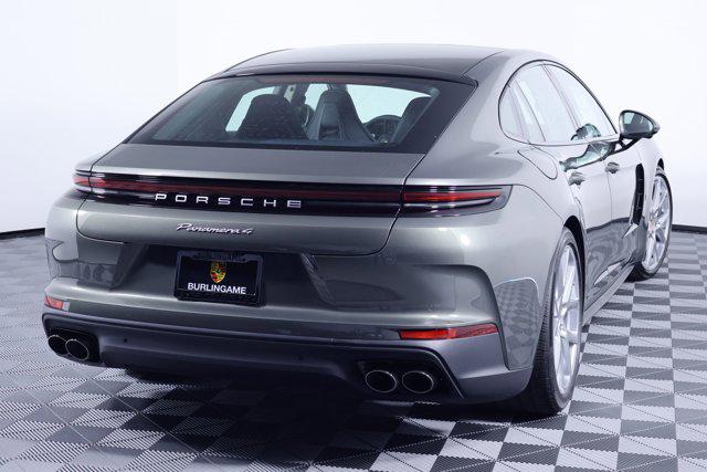 2026 Porsche Panamera 4