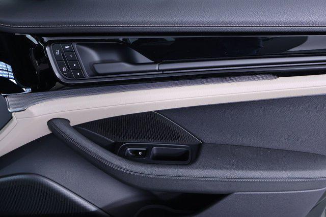 2026 Porsche Panamera 4