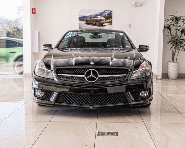 2011 Mercedes-Benz SL 63 AMG SL 63 AMG