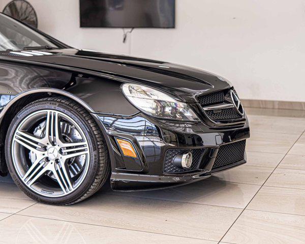 2011 Mercedes-Benz SL 63 AMG SL 63 AMG