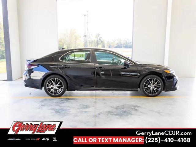 2021 Toyota Camry SE 2021 Toyota Camry SE