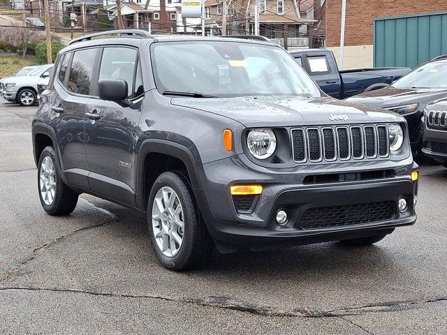 2022 Jeep Renegade Latitude 4x4 2022 Jeep Renegade Latitude 4x4