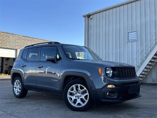 2018 Jeep Renegade Latitude FWD 2018 Jeep Renegade Latitude FWD