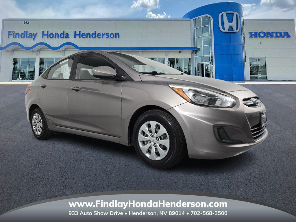 2017 Hyundai Accent SE's photo