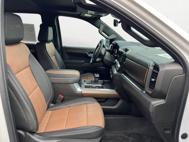 2024 Chevrolet Silverado 1500 4WD Crew Cab Short Bed High Country