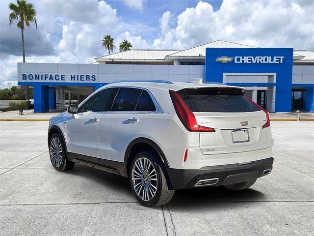 2025 Cadillac XT4 FWD Premium Luxury