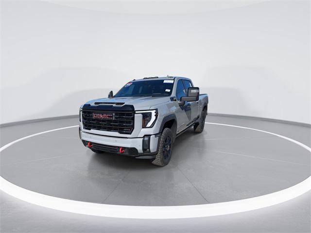 2024 GMC Sierra 2500HD 4WD Crew Cab Standard Bed AT4