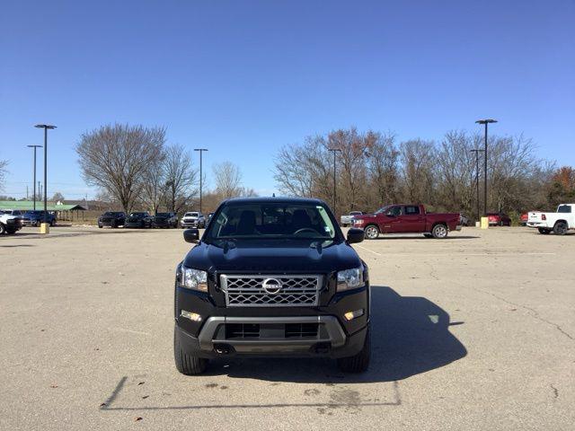 2022 Nissan Frontier Crew Cab SV 4x4