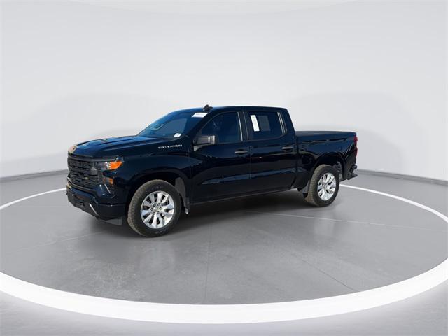 2022 Chevrolet Silverado 1500 2WD Crew Cab Short Bed Custom 2022 Chevrolet Silverado 1500 2WD Crew Cab Short Bed Custom