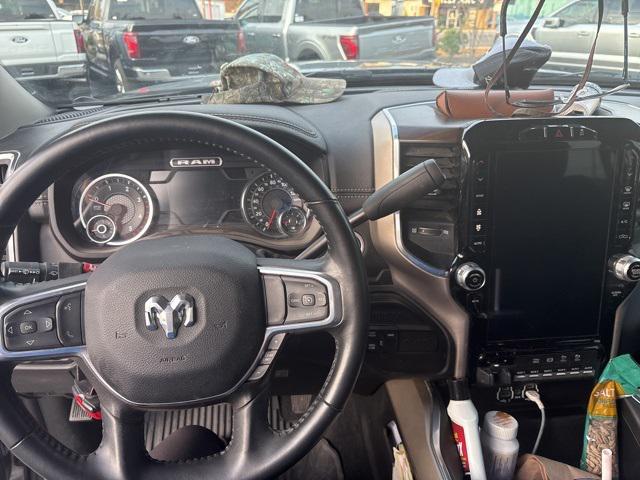 2024 RAM 2500 Laramie Crew Cab 4x4 64 Box