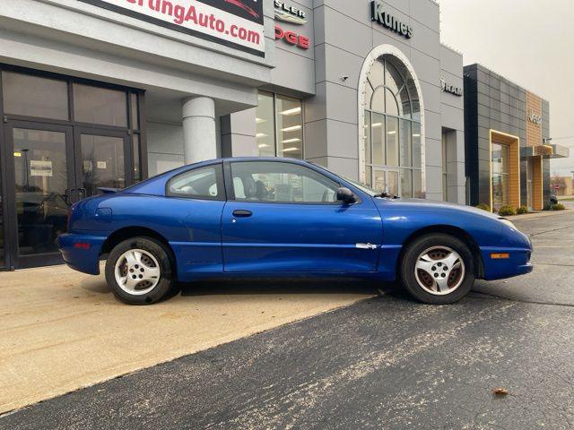 2004 Pontiac Sunfire Base 2004 Pontiac Sunfire Base