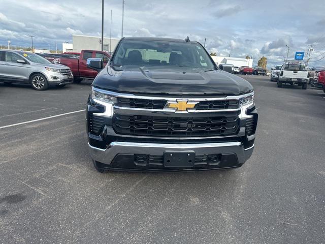 2026 Chevrolet Silverado 1500 4WD Double Cab Standard Bed LT with 2FT