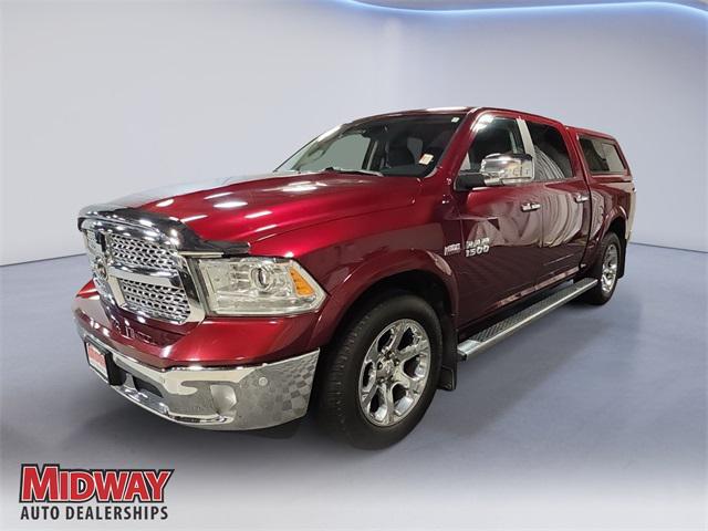 2017 RAM 1500 Laramie Crew Cab 4x4 57 Box