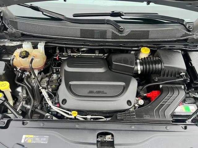 2020 Chrysler Voyager LXI