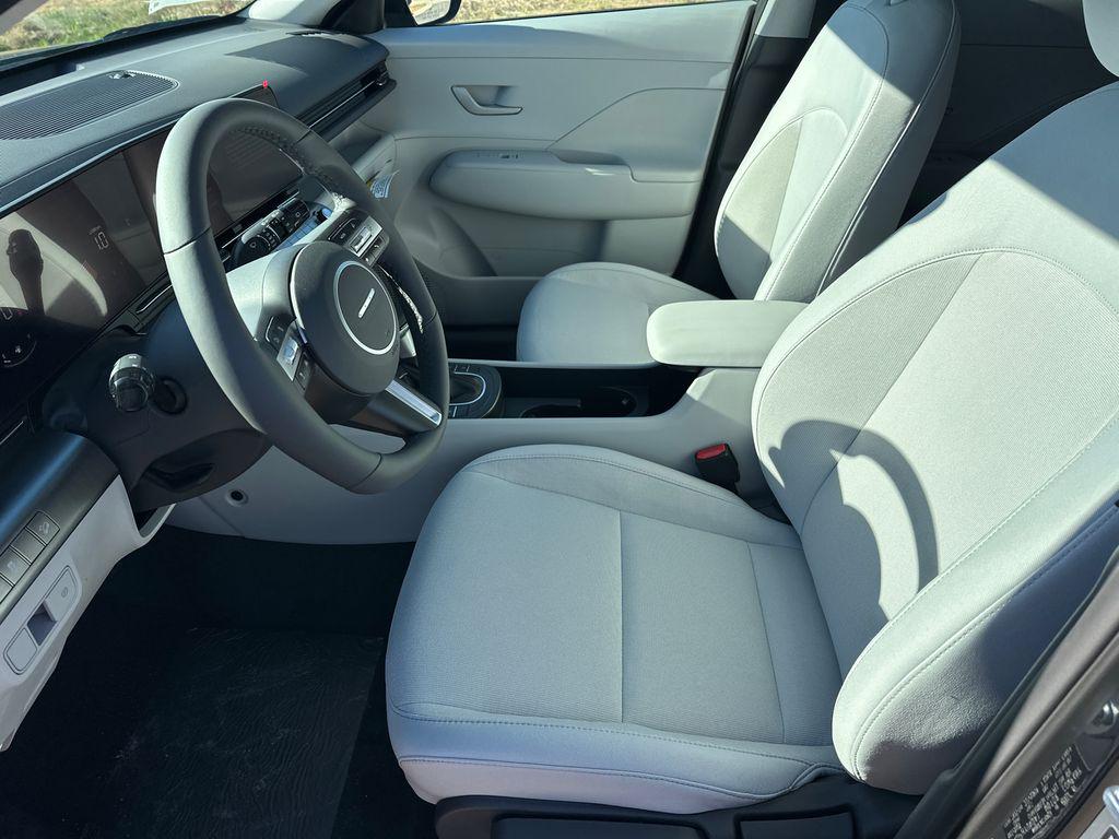 New 2026 Gray Pearl HYUNDAI SEL Sport FWD image 10