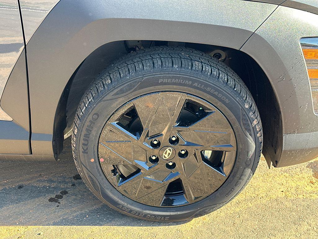 New 2026 Gray Pearl HYUNDAI SEL Sport FWD image 13