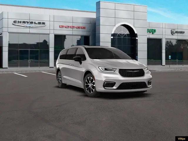 2026 Chrysler Pacifica Limited AWD