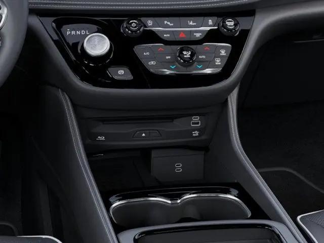 2026 Chrysler Pacifica Limited AWD