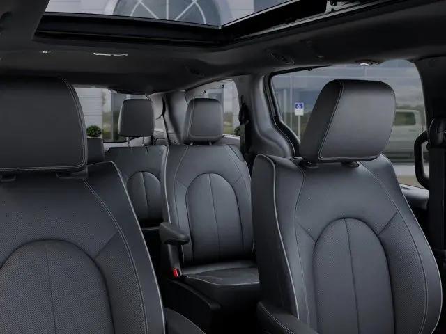 2026 Chrysler Pacifica Limited AWD