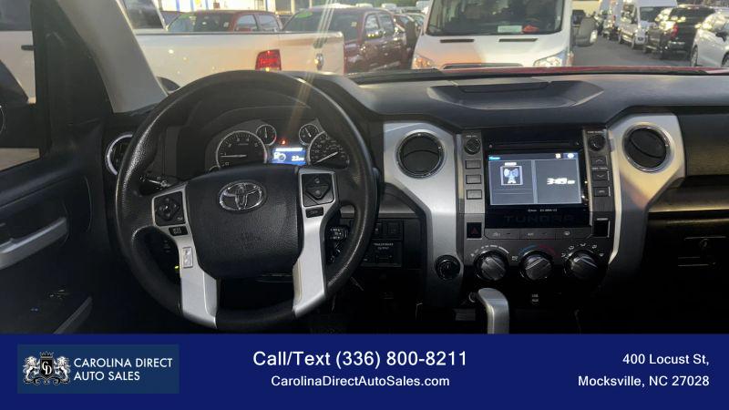2017 Toyota Tundra SR5 5.7L V8