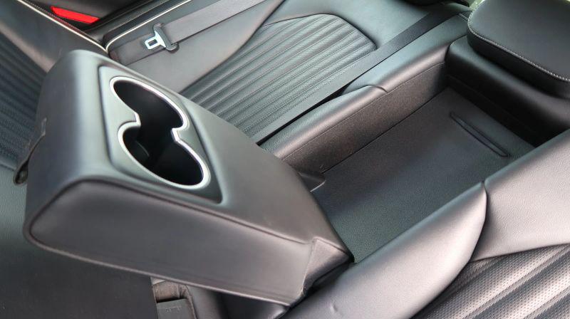 2021 Genesis G70 3.3T RWD