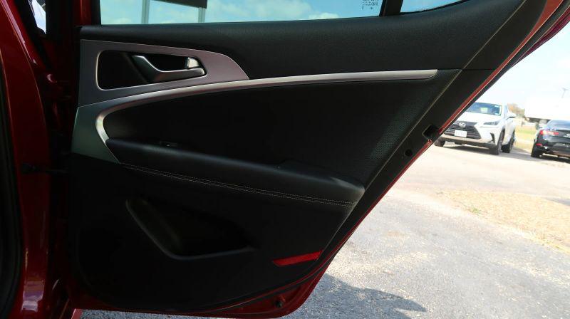 2021 Genesis G70 3.3T RWD