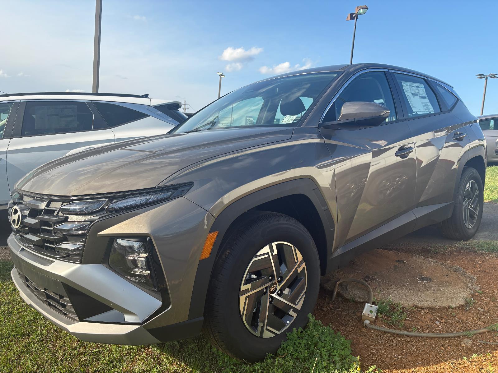2026 Hyundai Tucson Hybrid Blue SE