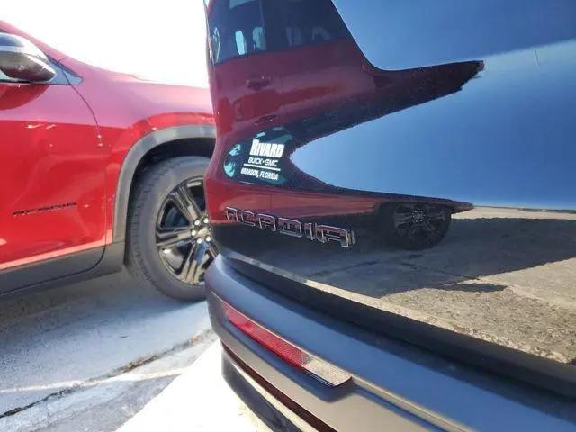2026 GMC Acadia Elevation FWD