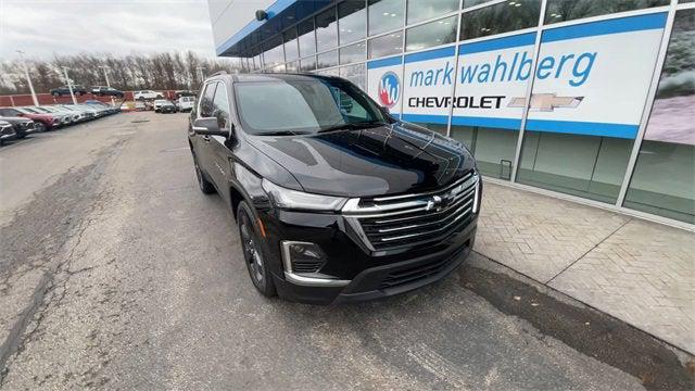 2023 Chevrolet Traverse AWD LT Leather