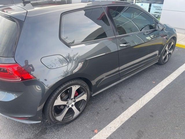 2015 Volkswagen Golf GTI 2.0T SE 2-Door 2015 Volkswagen Golf GTI 2.0T SE 2-Door