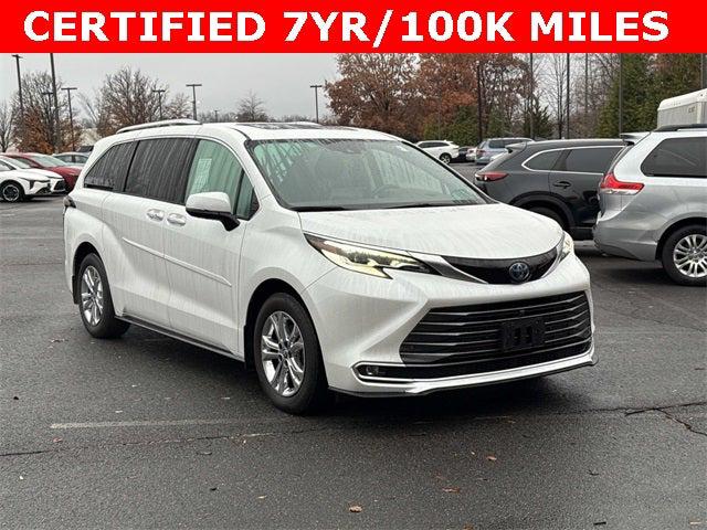 2023 Toyota Sienna Platinum