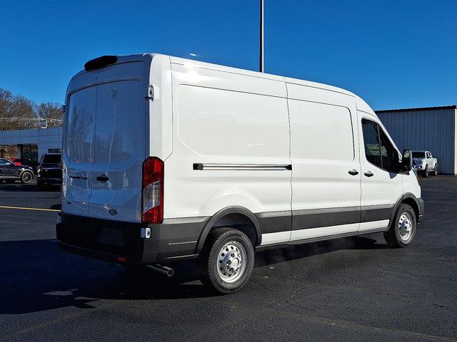 2026 Ford Transit Cargo Van T-250 148" Med Rf 9150 GVWR AWD