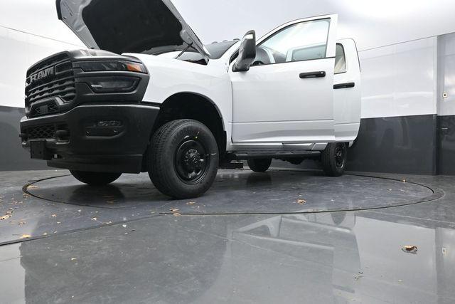 2026 Ram 2500 Tradesman Crew Cab 4x4 6'4" Box