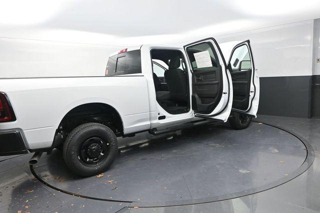 2026 Ram 2500 Tradesman Crew Cab 4x4 6'4" Box