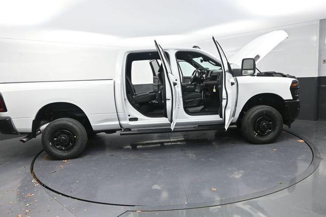 2026 Ram 2500 Tradesman Crew Cab 4x4 6'4" Box