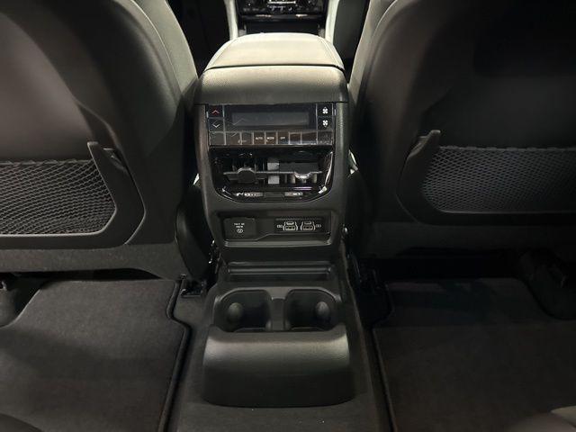 2025 Jeep Grand Cherokee L Altitude X 4x4