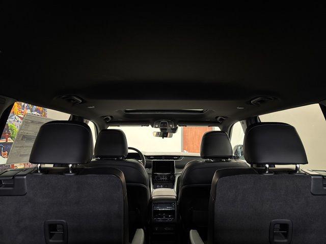 2025 Jeep Grand Cherokee L Altitude X 4x4