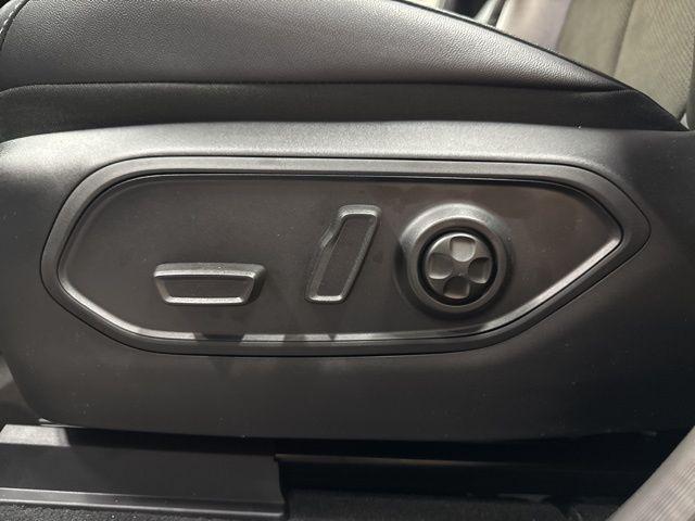 2025 Jeep Grand Cherokee L Altitude X 4x4