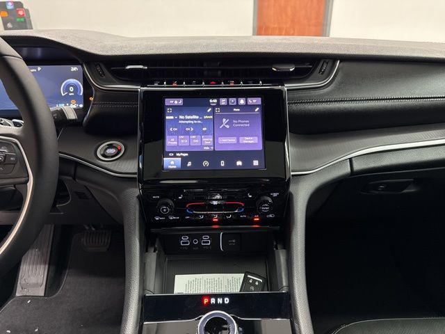 2025 Jeep Grand Cherokee L Altitude X 4x4